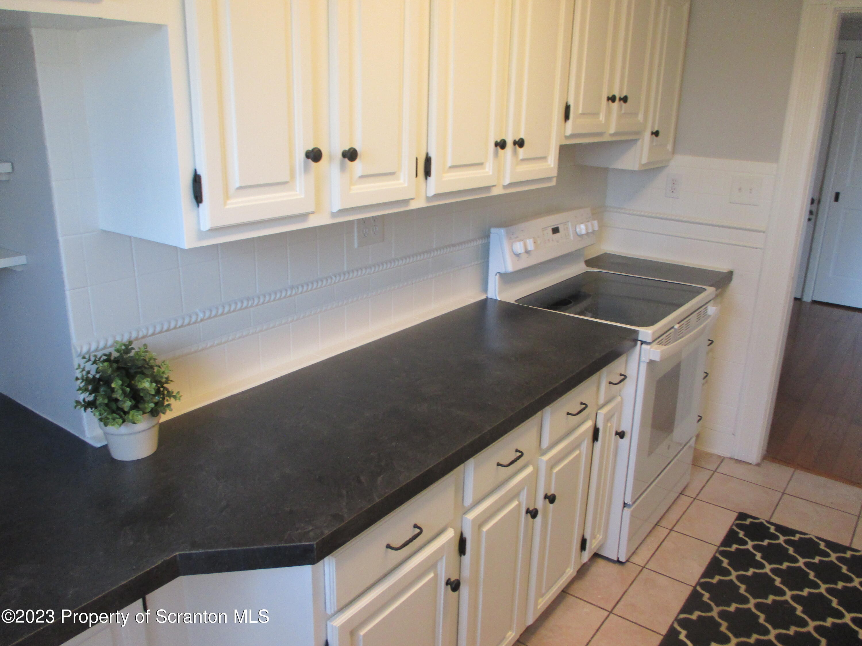 159 Carbondale Road Waverly, PA 18471 - Photo 11 of 48 Gallery Image 11
