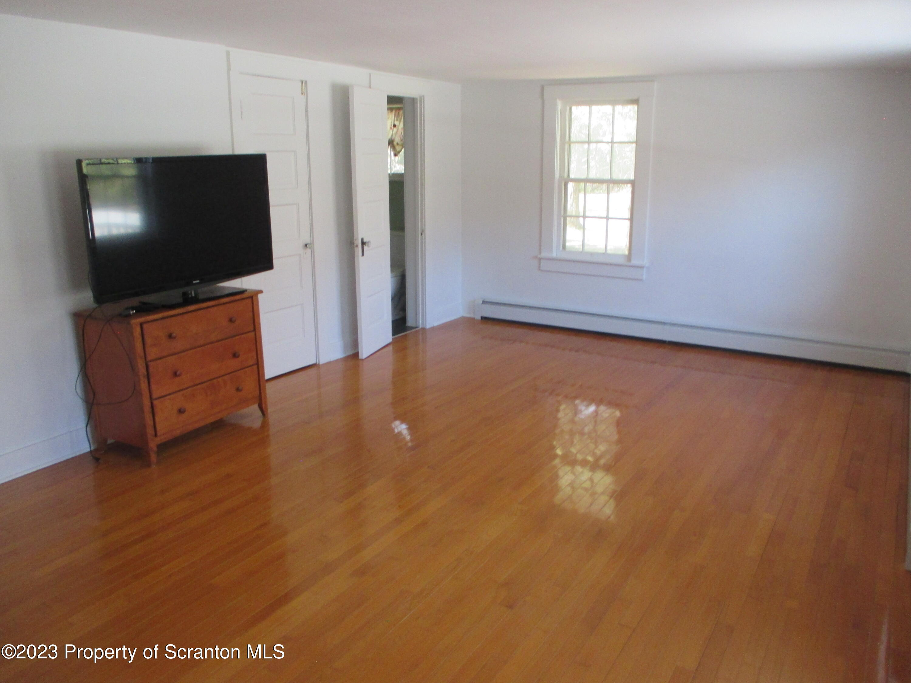 159 Carbondale Road Waverly, PA 18471 - Photo 19 of 48 Gallery Image 19