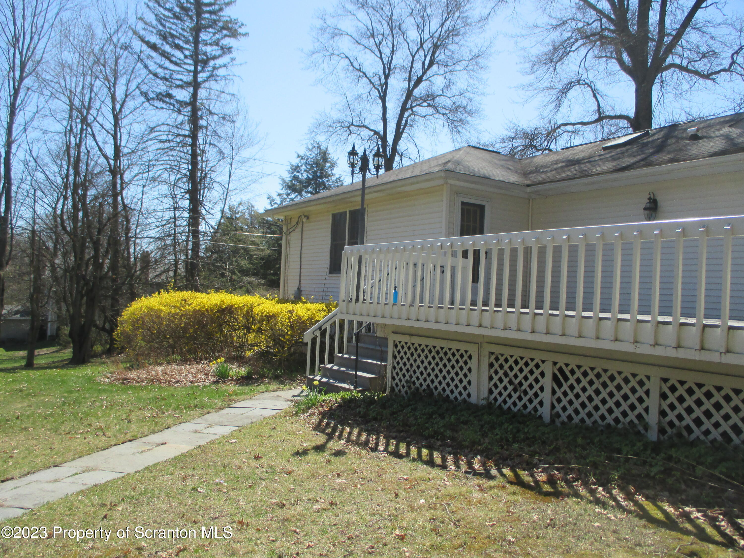 159 Carbondale Road Waverly, PA 18471 - Photo 3 of 48 Gallery Image 3