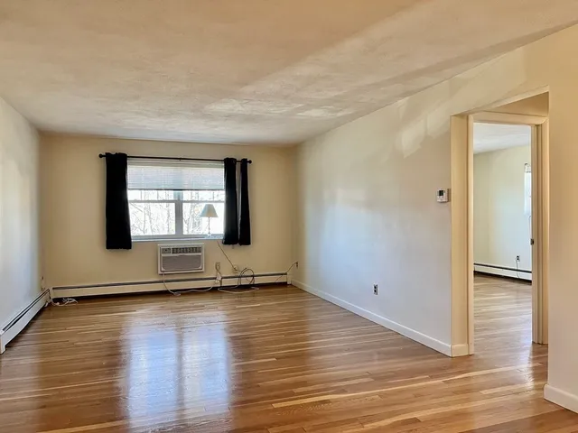 $2,300 | 1 Wyman Street, Unit 5, Arlington, MA 02474