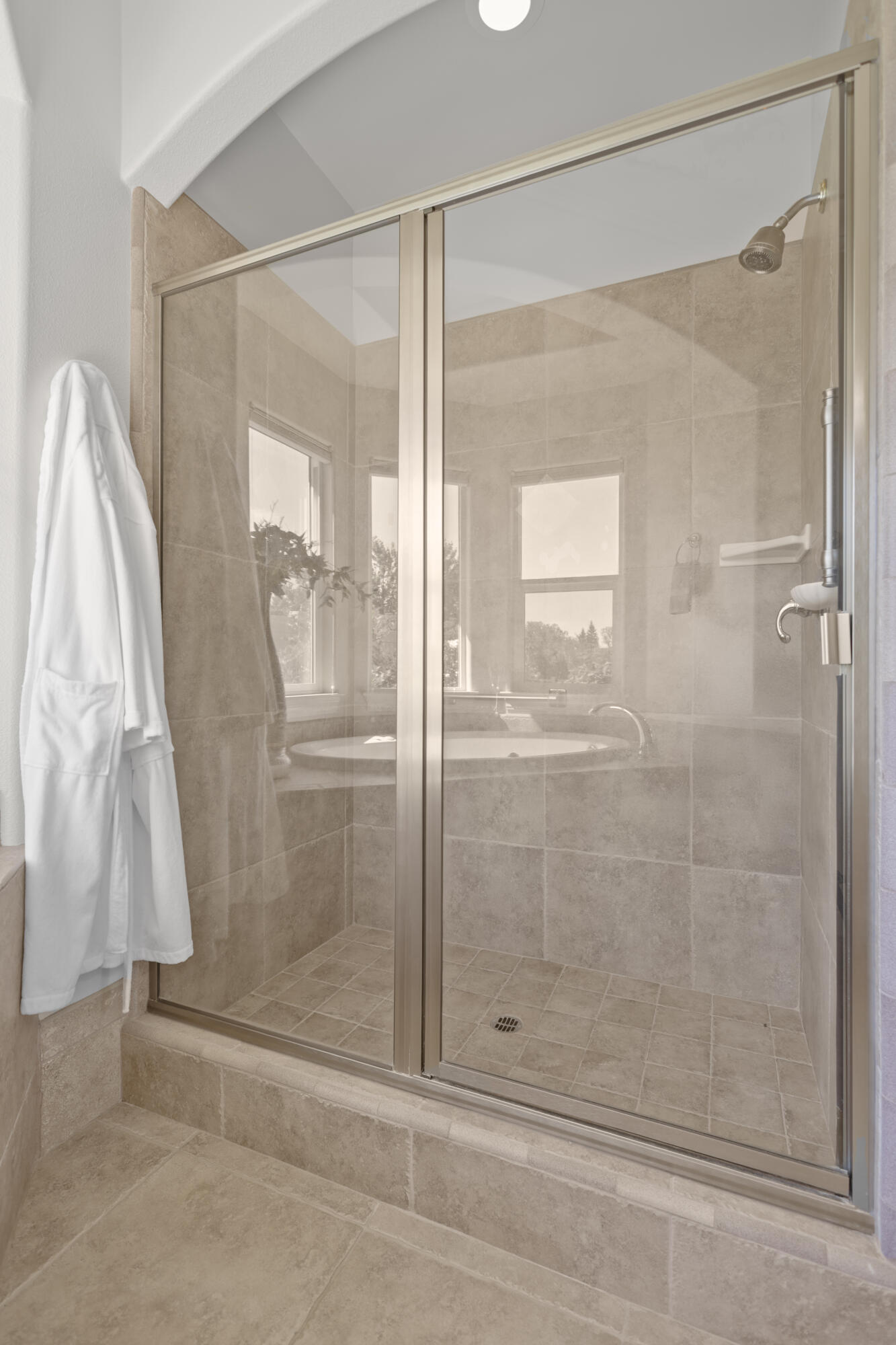 2110 Cadjew Street Redding, CA 96003 - Photo 24 of 62 Primary Shower