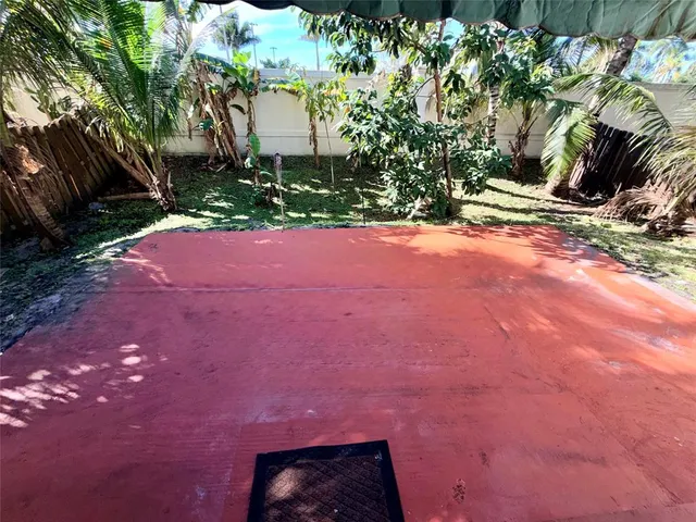 $699,900 | 5171 Northwest 87th Terrace, Lauderhill, FL 33351