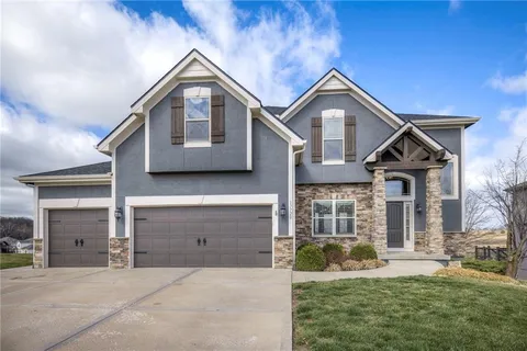 $565,000 | 17720 Northwest 130th Terrace, Platte City, MO 64079