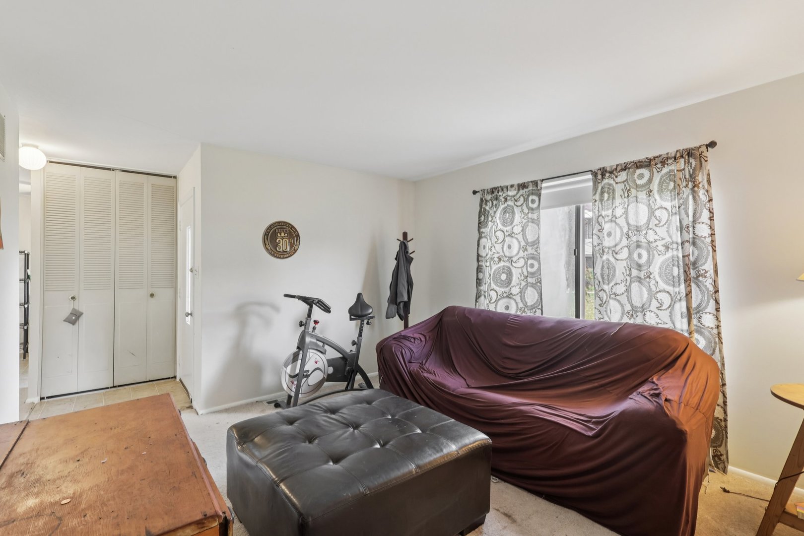 7344 Country Creek Way, Unit 8 Downers Grove, IL 60516 - Photo 7 of 17 a living room with furniture and a window