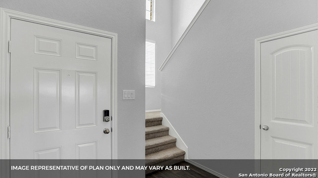 5204 Beck Path San Antonio, TX 78266 - Photo 3 of 52