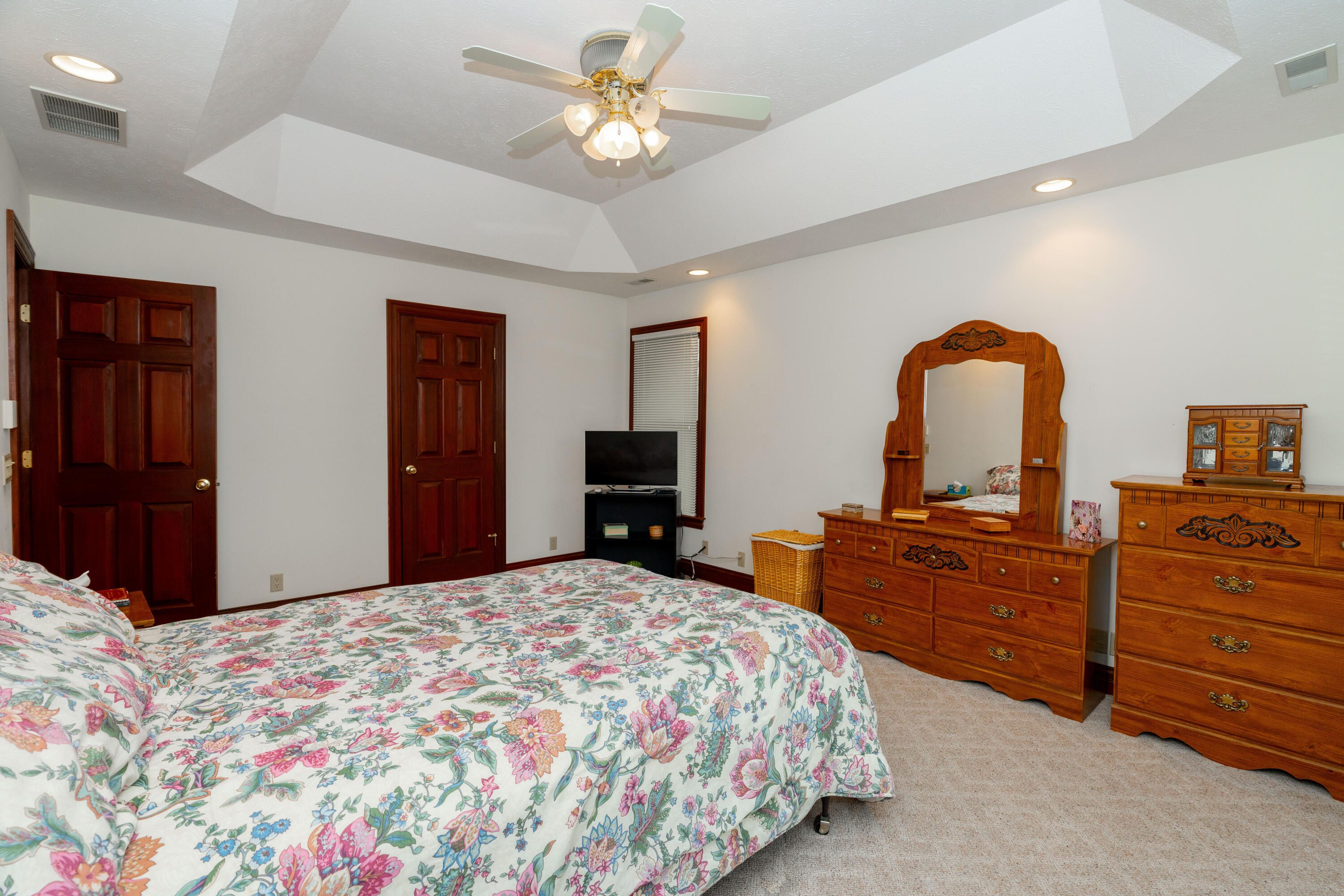 2442 Greystone Lane Springfield, OH 45503 - Photo 26 of 62