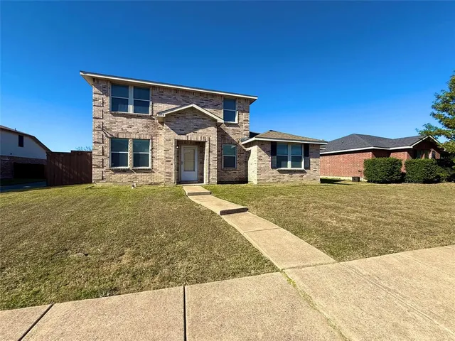 $312,900 | 1390 Lochspring Drive, Rockwall, TX 75032