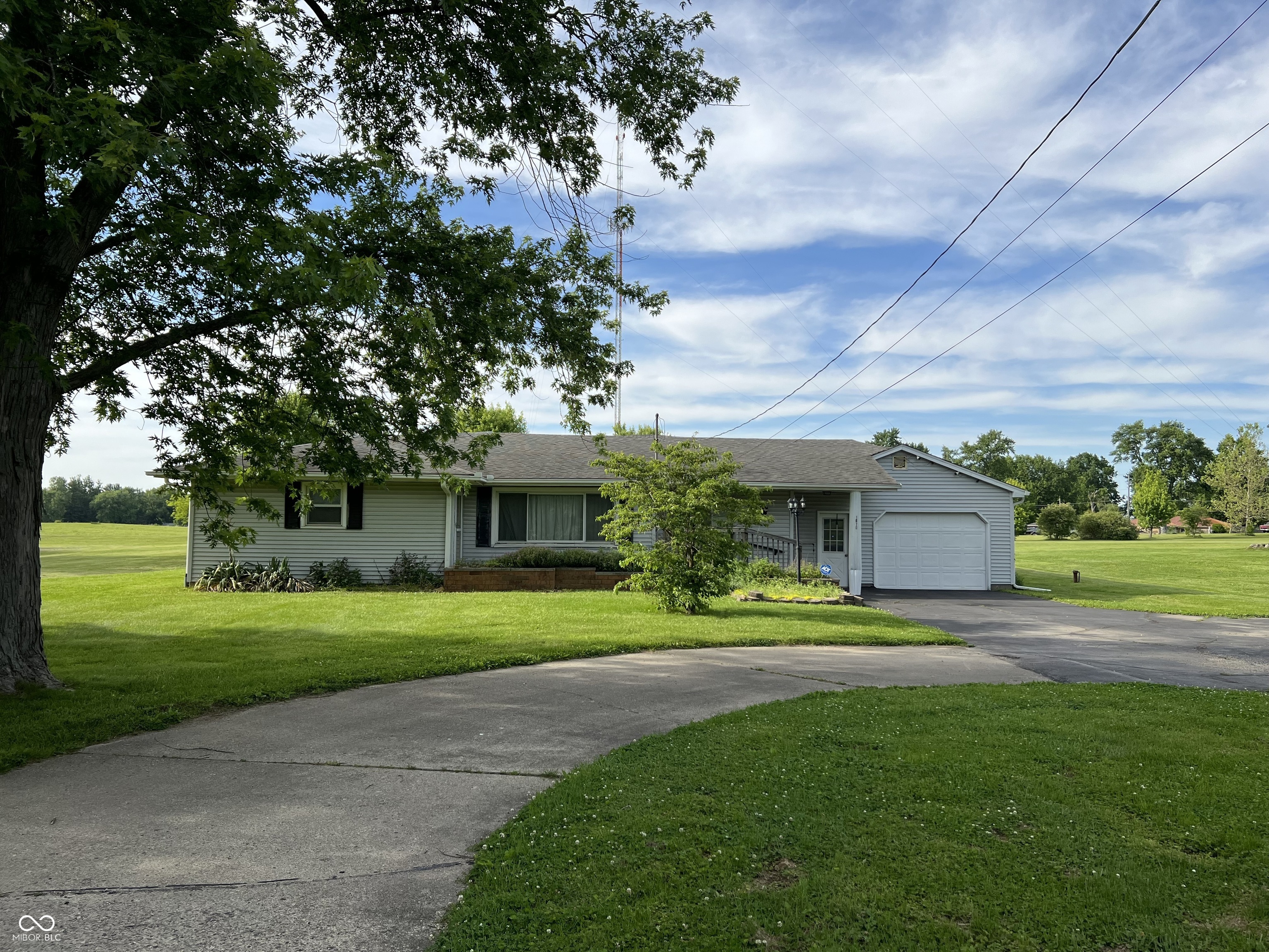 1670 Old Waynetown Road Crawfordsville, IN 47933 - Photo 1 of 28