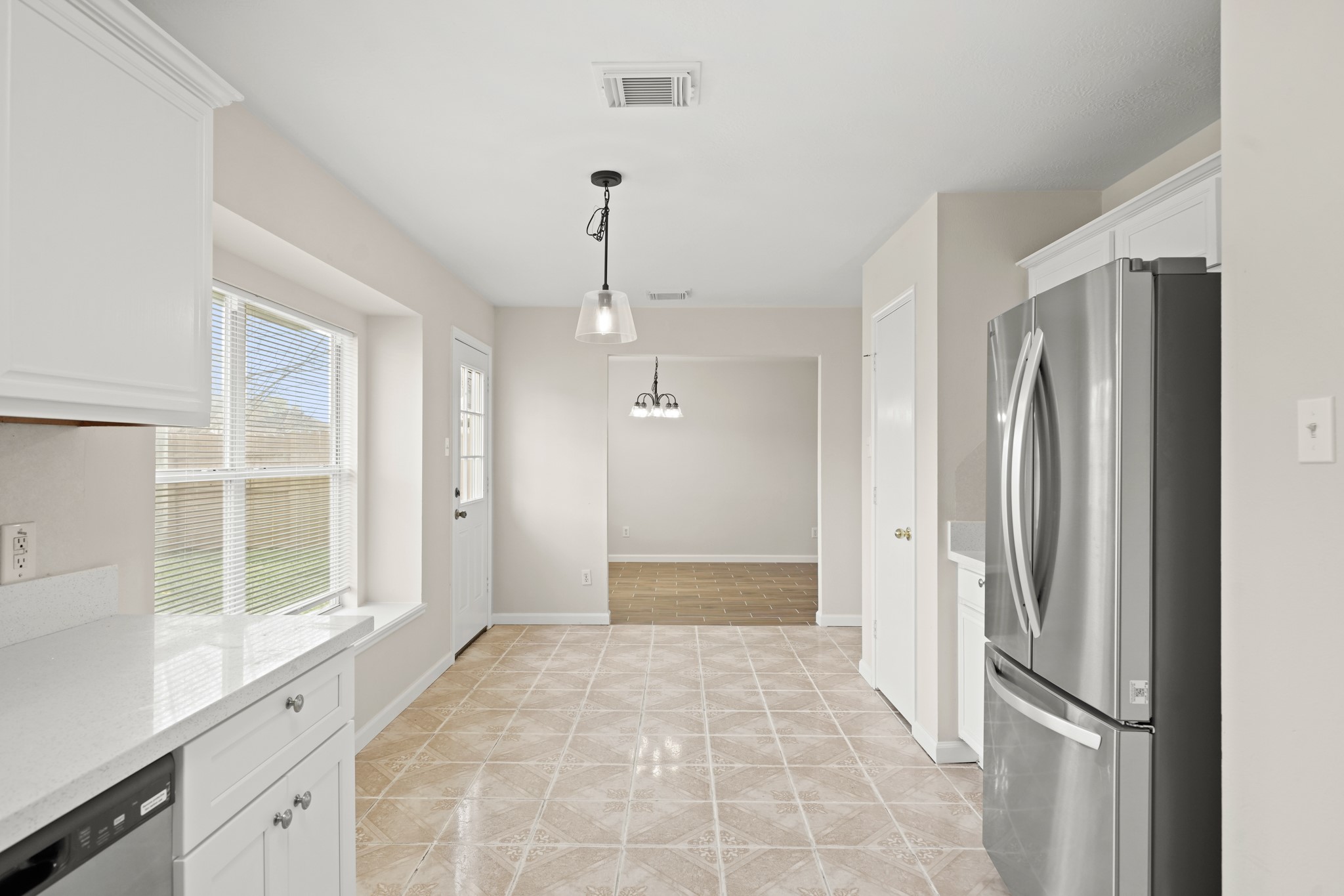 1426 Cartwright Road Missouri City, TX 77489 - Photo 11 of 26 a bathroom with a shower and a sink