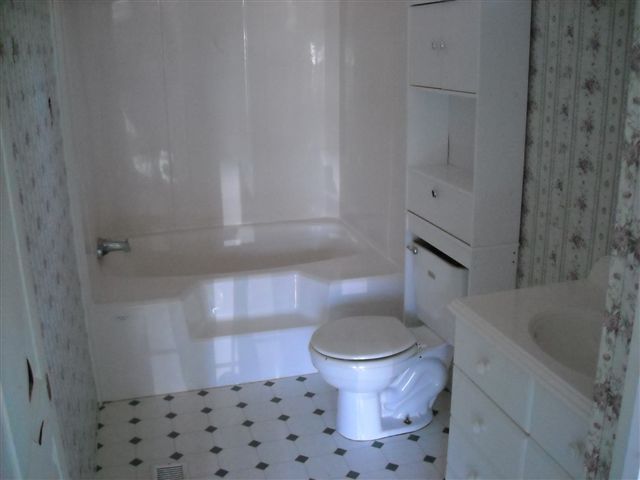 137 Bridwell Road Six Mile, SC 29682 - Photo 6 of 10 Gallery Image 6