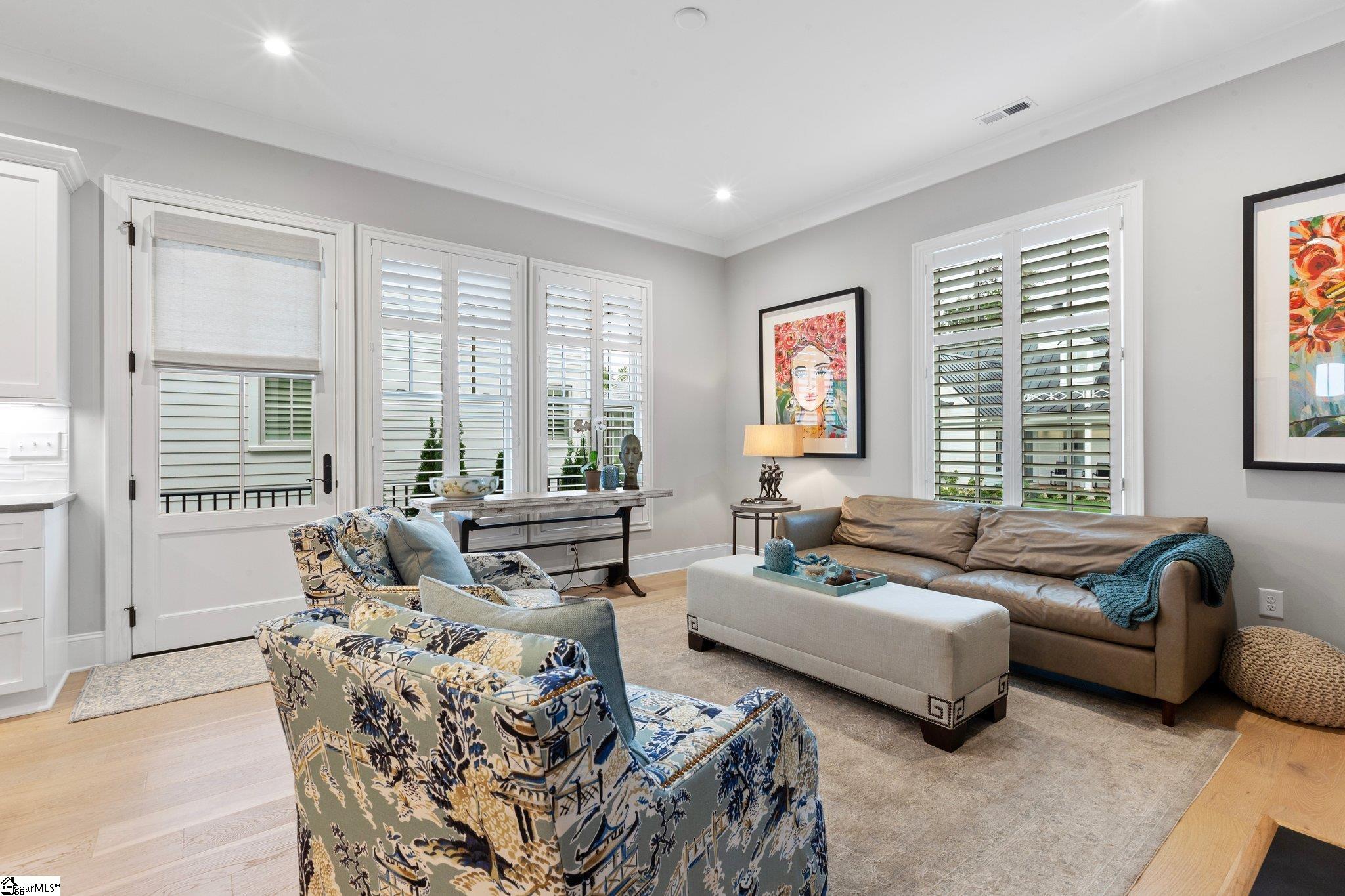 205 Bowman Road Greenville, SC 29615 - Photo 8 of 41