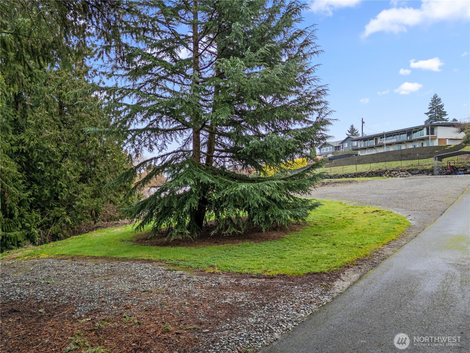 2137 3rd Street Southeast Puyallup, WA 98372 - Photo 13 of 17