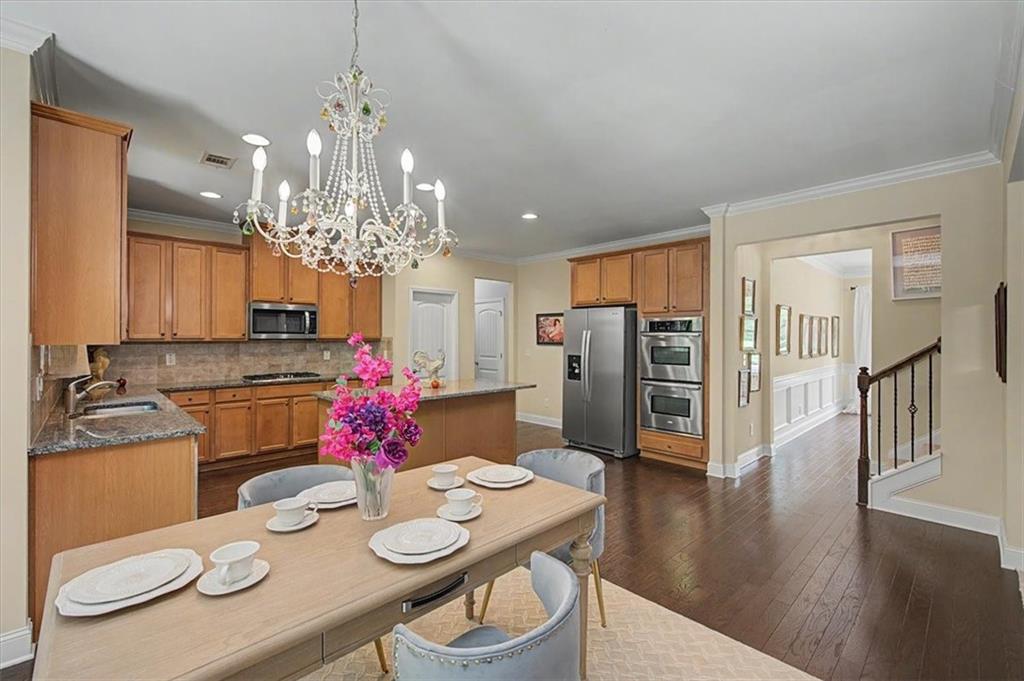 811 Ravenstone Way Canton, GA 30115 - Photo 14 of 39
