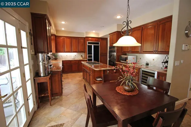 $975,000 | 1162 Seabreeze Court, Brentwood, CA 94513