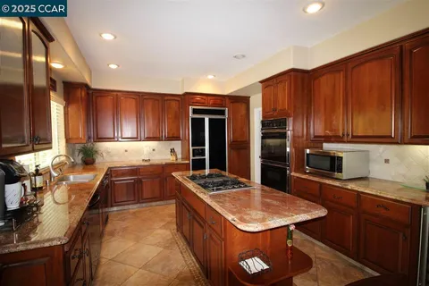 $950,000 | 1162 Seabreeze Court, Brentwood, CA 94513