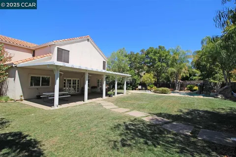 $975,000 | 1162 Seabreeze Court, Brentwood, CA 94513