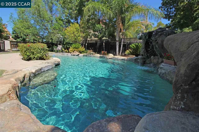 $975,000 | 1162 Seabreeze Court, Brentwood, CA 94513