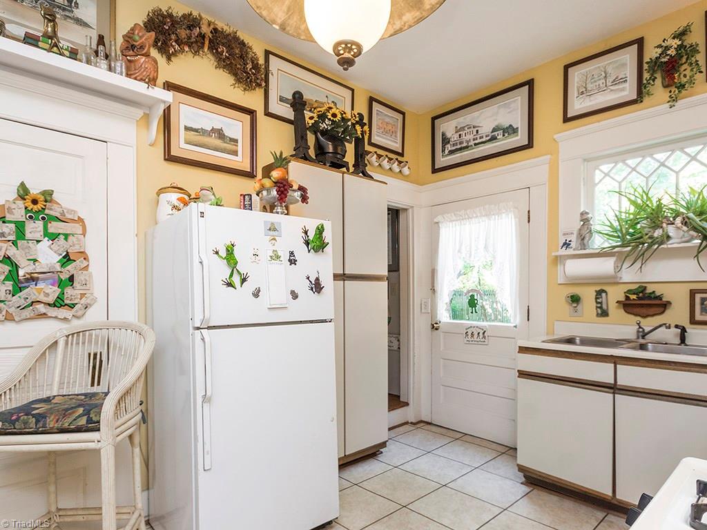 1001 Johnson Street High Point, NC 27262 - Photo 12 of 30 Gallery Image 12