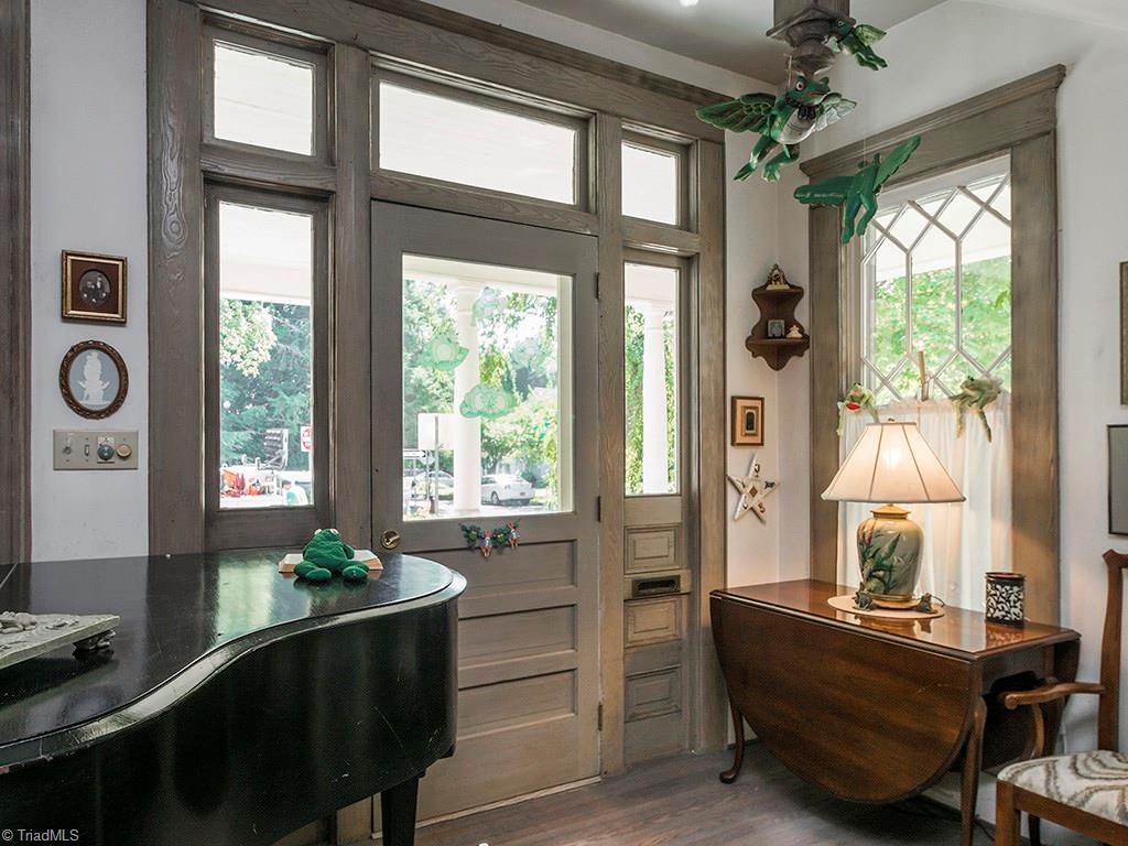 1001 Johnson Street High Point, NC 27262 - Photo 4 of 30 Gallery Image 4