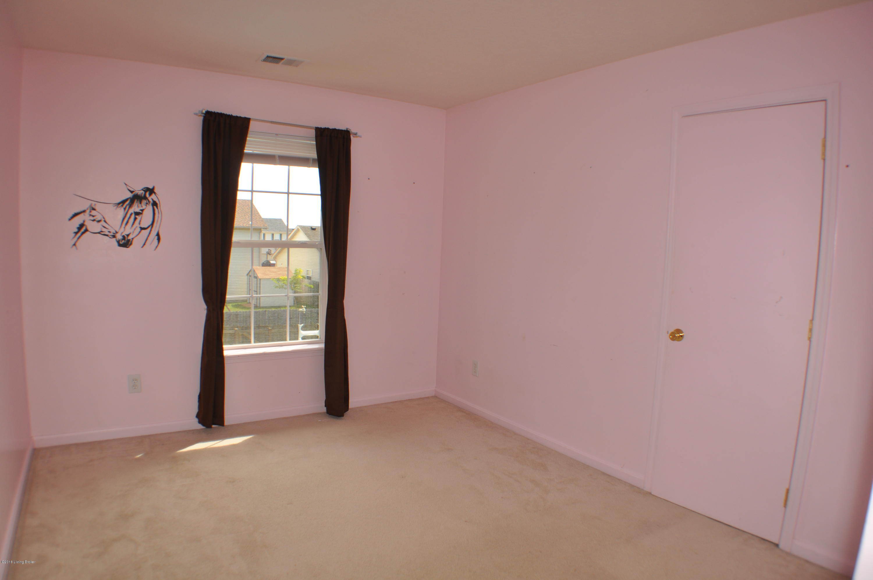 6512 Harrogate Road Louisville, KY 40229 - Photo 27 of 35 DSC_0115