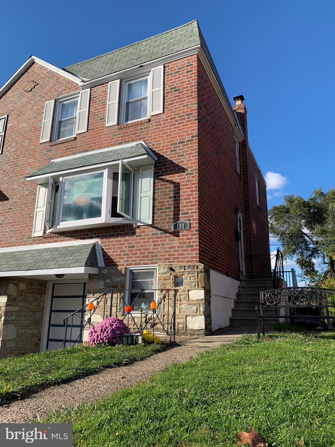 190 Hickory Hill Road Philadelphia, PA 19154 - Photo 1 of 52 Gallery Image 1