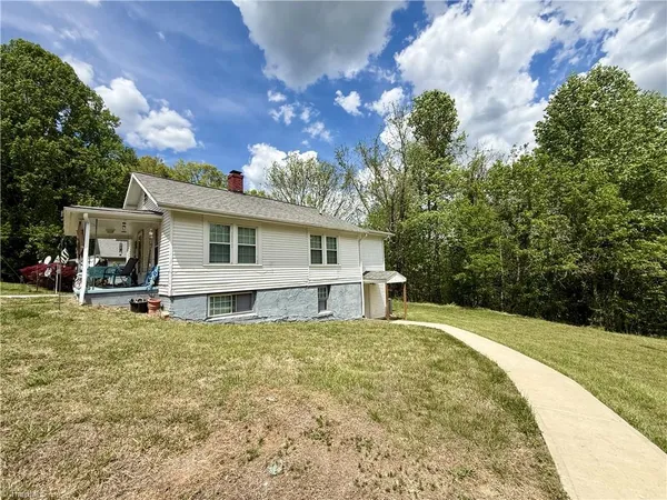 $314,000 | 1098 6th Street, Unit A & B, North Wilkesboro, NC 28659