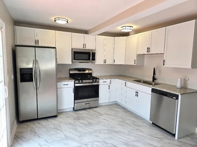 $569,900 | 5657 North Parkside Avenue, Chicago, IL 60646