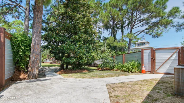 $900,000 | 7425 South Lagoon Drive, Panama City, FL 32408