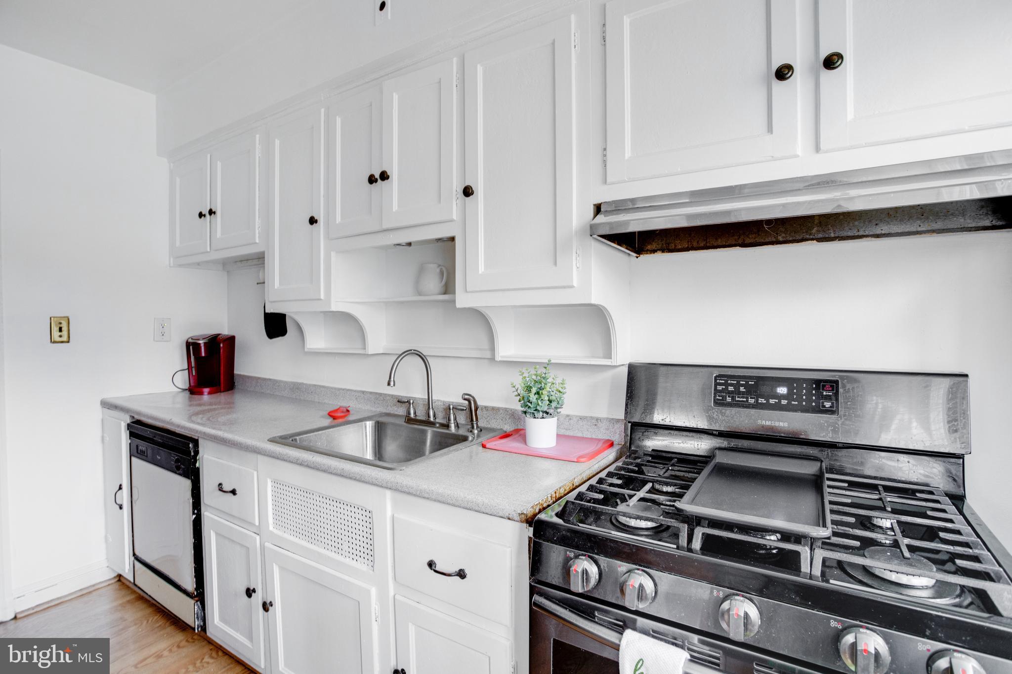 4210 Kelway Road Baltimore, MD 21218 - Photo 9 of 30 Gorgeous Kitchen with freshly painted cabinets!