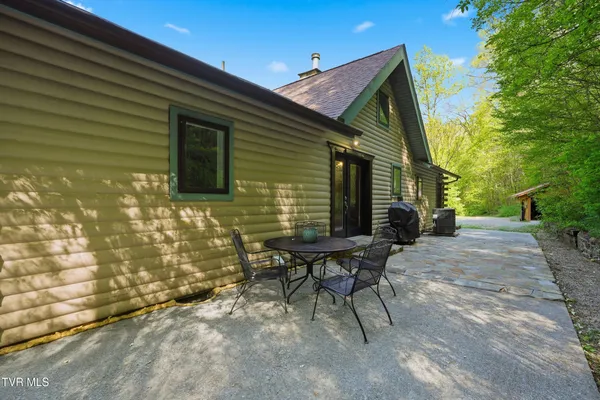 $420,000 | 2235 Wampler Hollow Road, Big Stone Gap, VA 24219