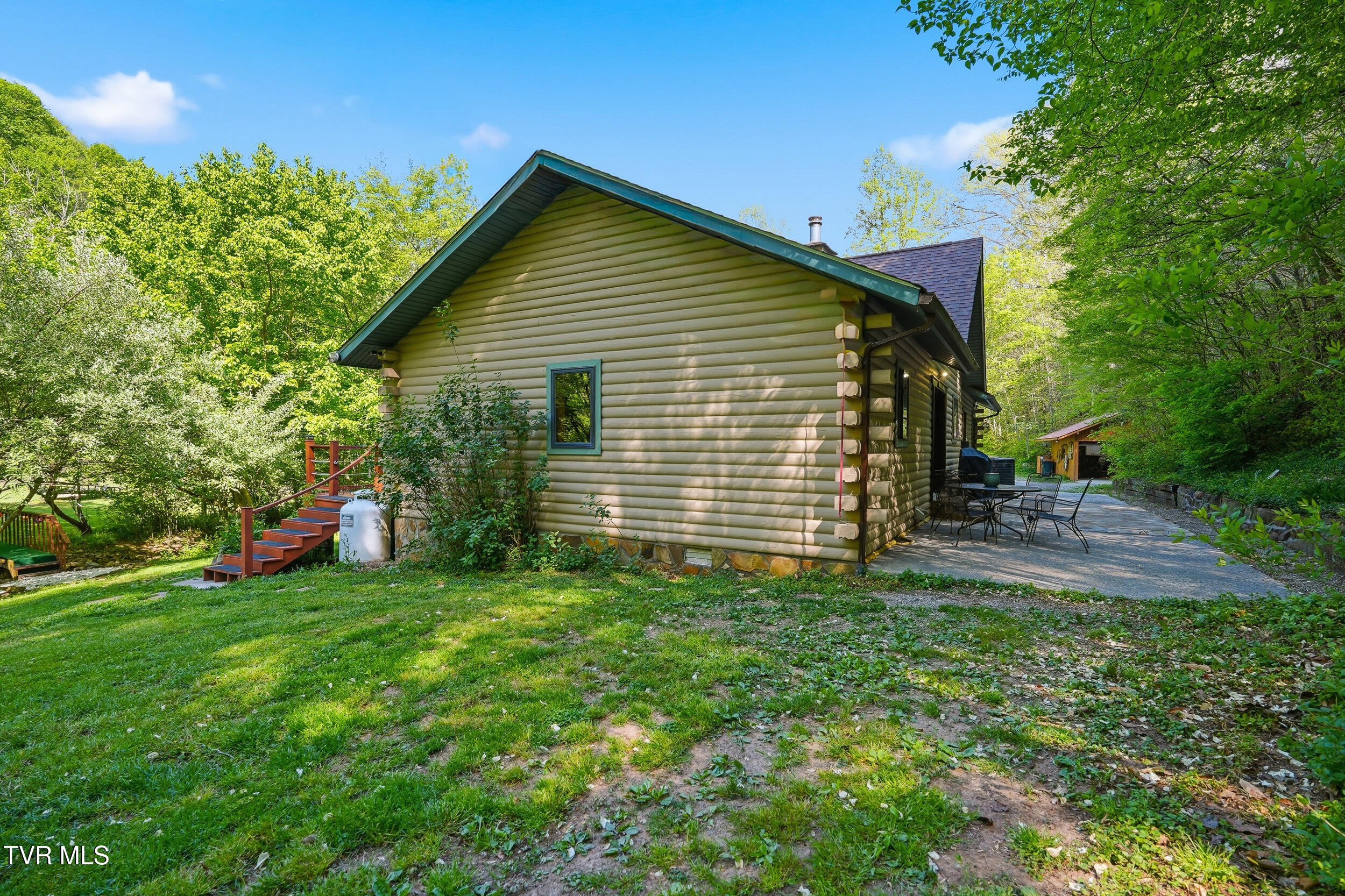 2235 Wampler Hollow Road Big Stone Gap, VA 24219 - Photo 52 of 84 *