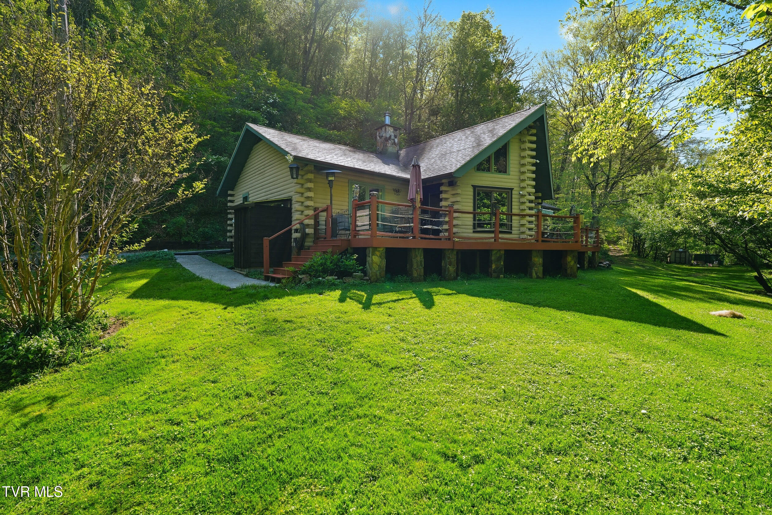 2235 Wampler Hollow Road Big Stone Gap, VA 24219 - Photo 55 of 84 FRONT YARD