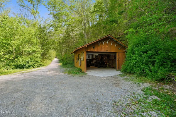 $420,000 | 2235 Wampler Hollow Road, Big Stone Gap, VA 24219