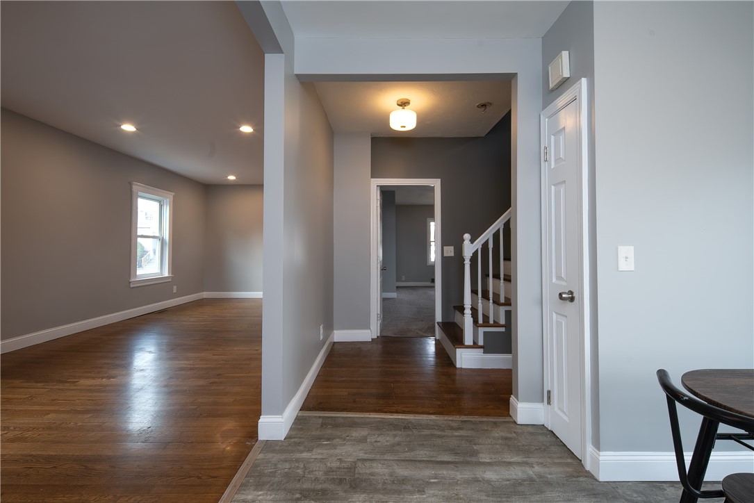 37 Windsor Road Pawtucket, RI 02861 - Photo 17 of 37