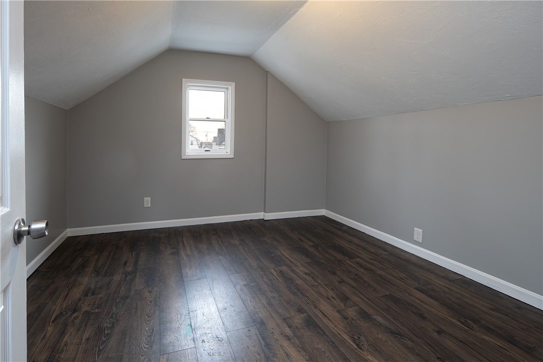 37 Windsor Road Pawtucket, RI 02861 - Photo 26 of 37