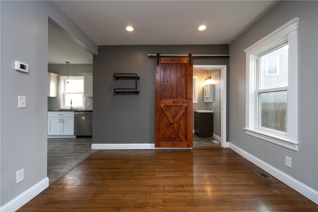 37 Windsor Road Pawtucket, RI 02861 - Photo 9 of 37