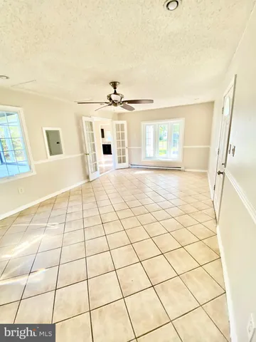 $3,450 | 46 Beaverdale Lane, Willingboro, NJ 08046