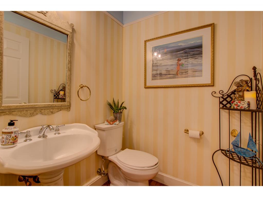 8 Merchant Road Hampton Falls, NH 03844 - Photo 33 of 36