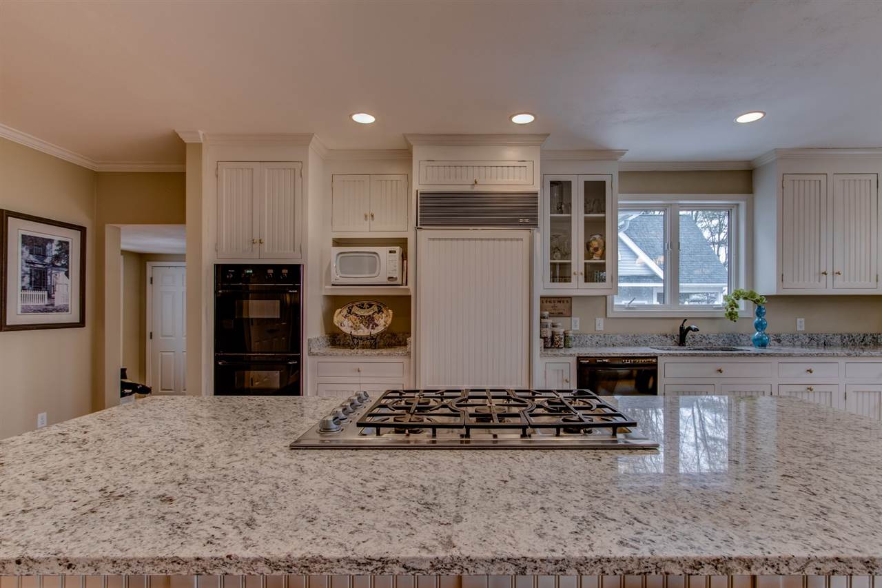 8 Merchant Road Hampton Falls, NH 03844 - Photo 6 of 36