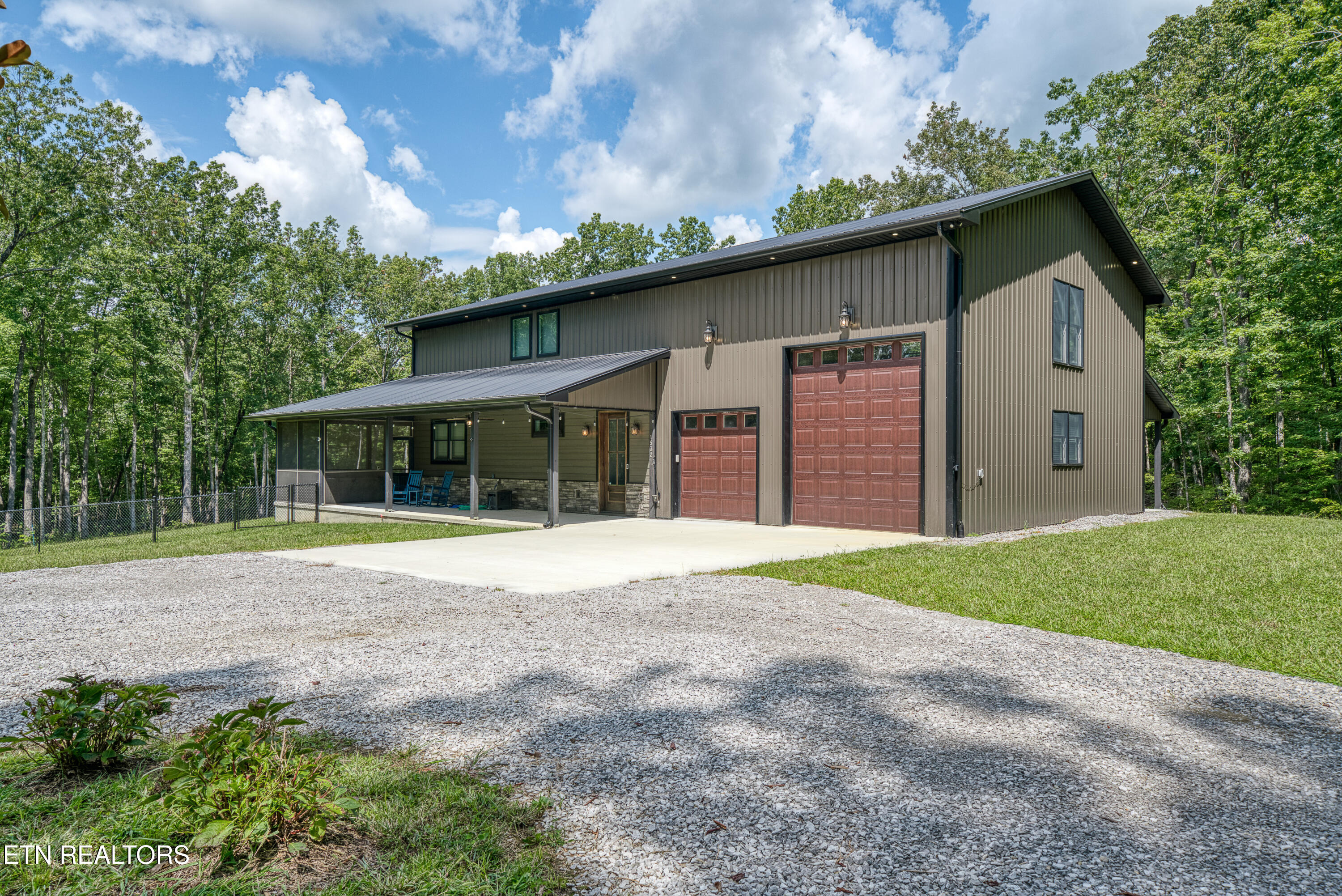 1532 East Overlook Road Monterey, TN 38574 - Photo 3 of 60 1532 E Overlook Rd-303