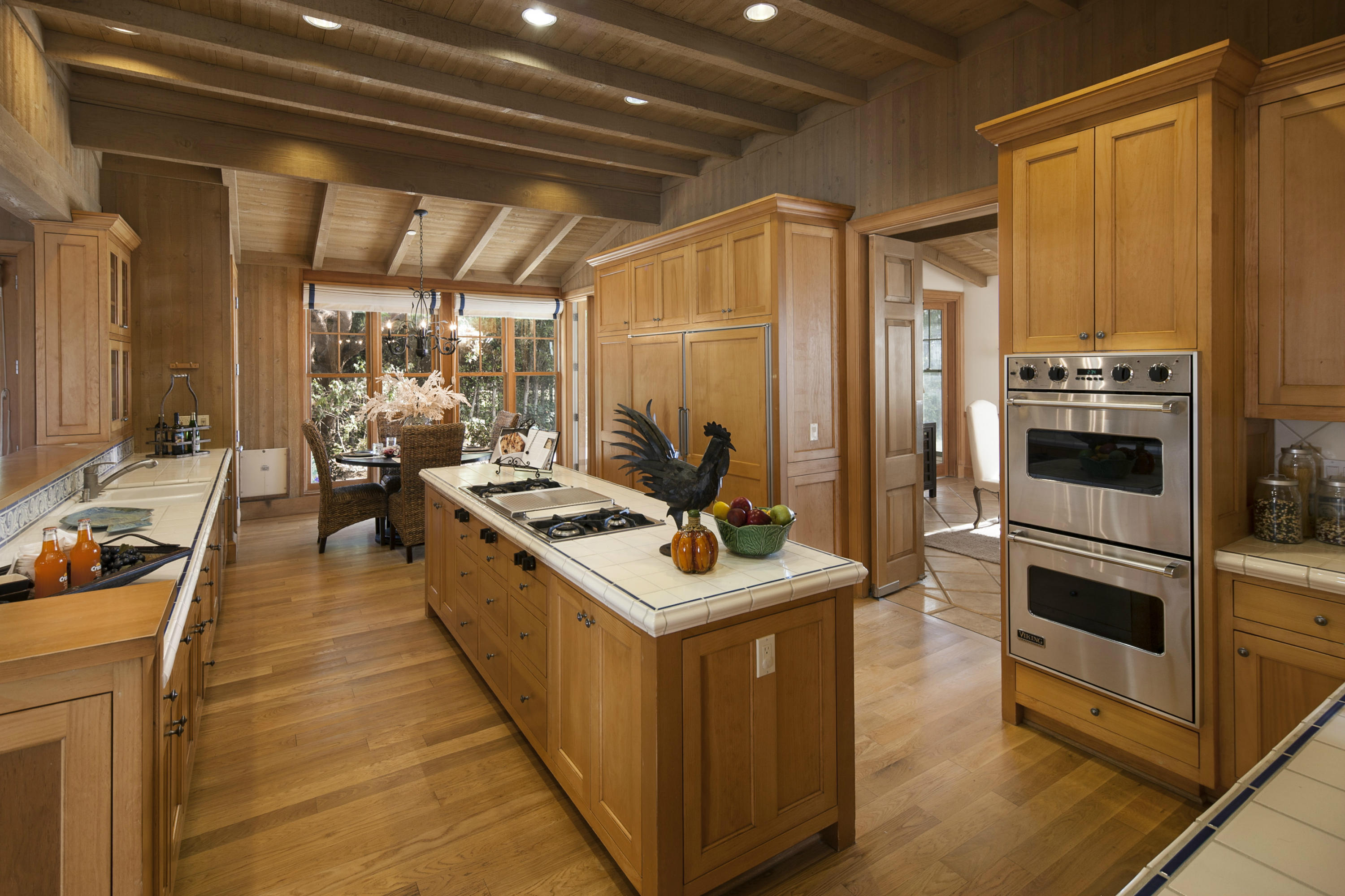 4149 Creciente Drive Santa Barbara, CA 93110 - Photo 12 of 20 Kitchen