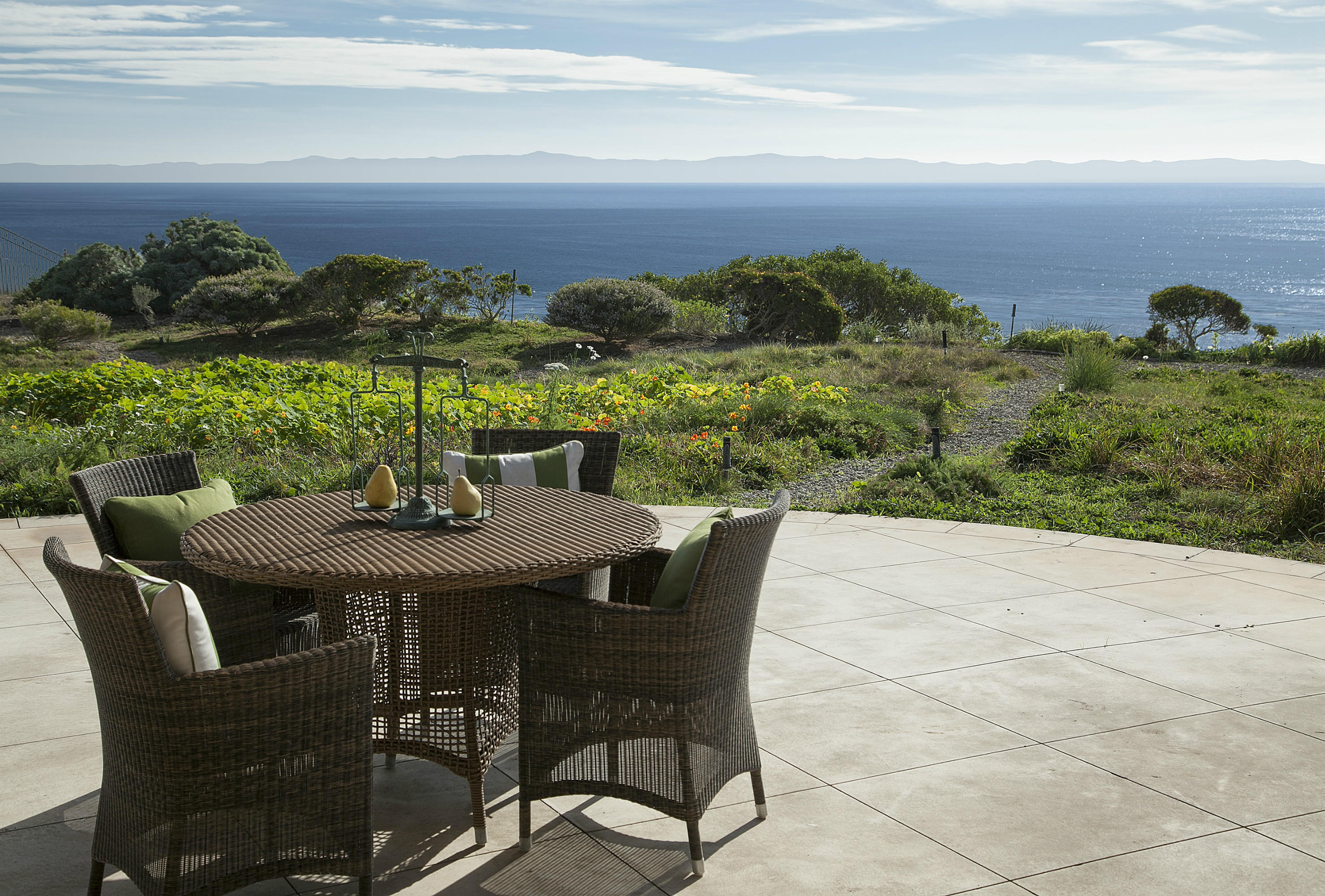 4149 Creciente Drive Santa Barbara, CA 93110 - Photo 2 of 20 Ocean View Patio