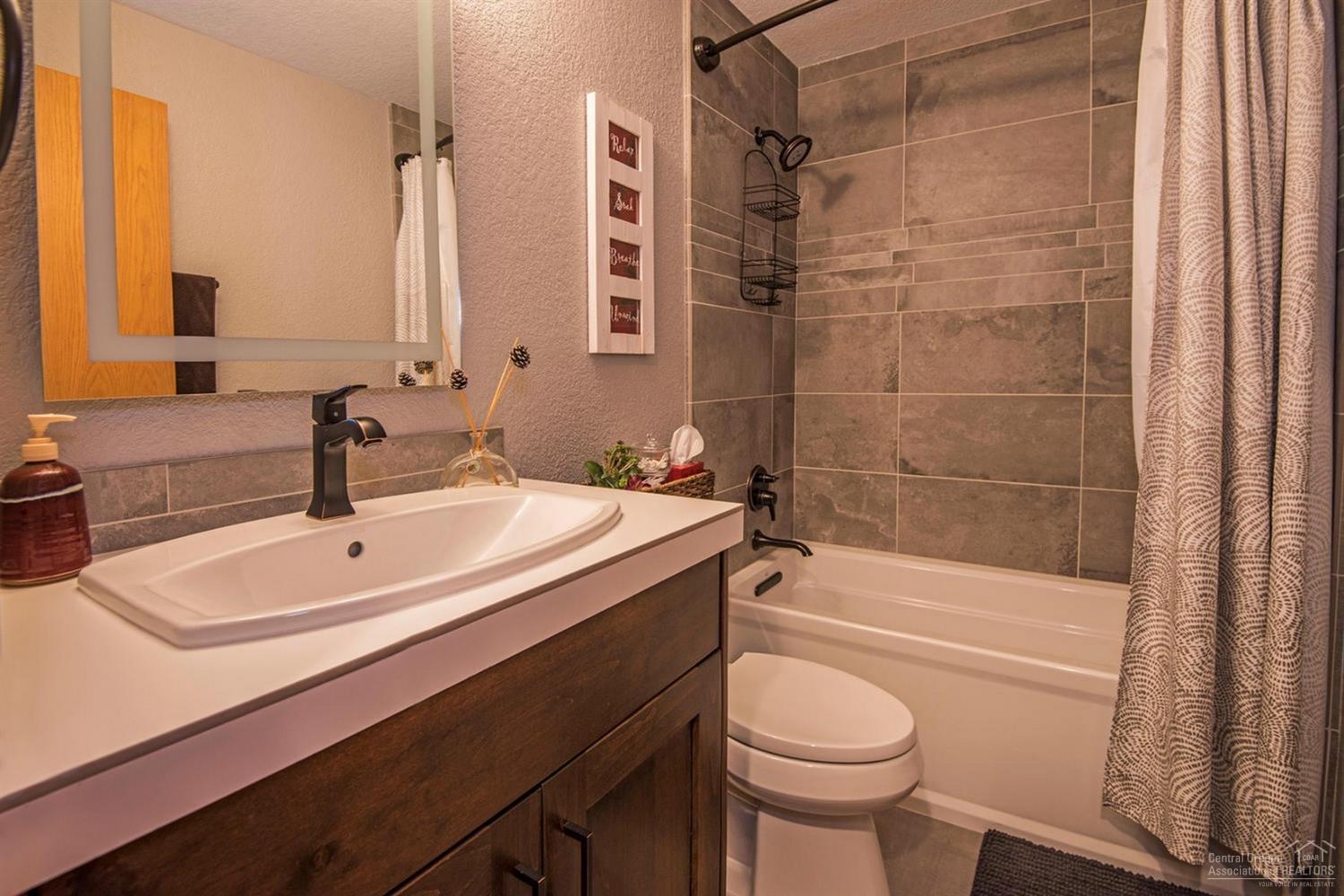 17792 West Core Road, Unit 26 Sunriver, OR 97707 - Photo 16 of 23 Additional Photo