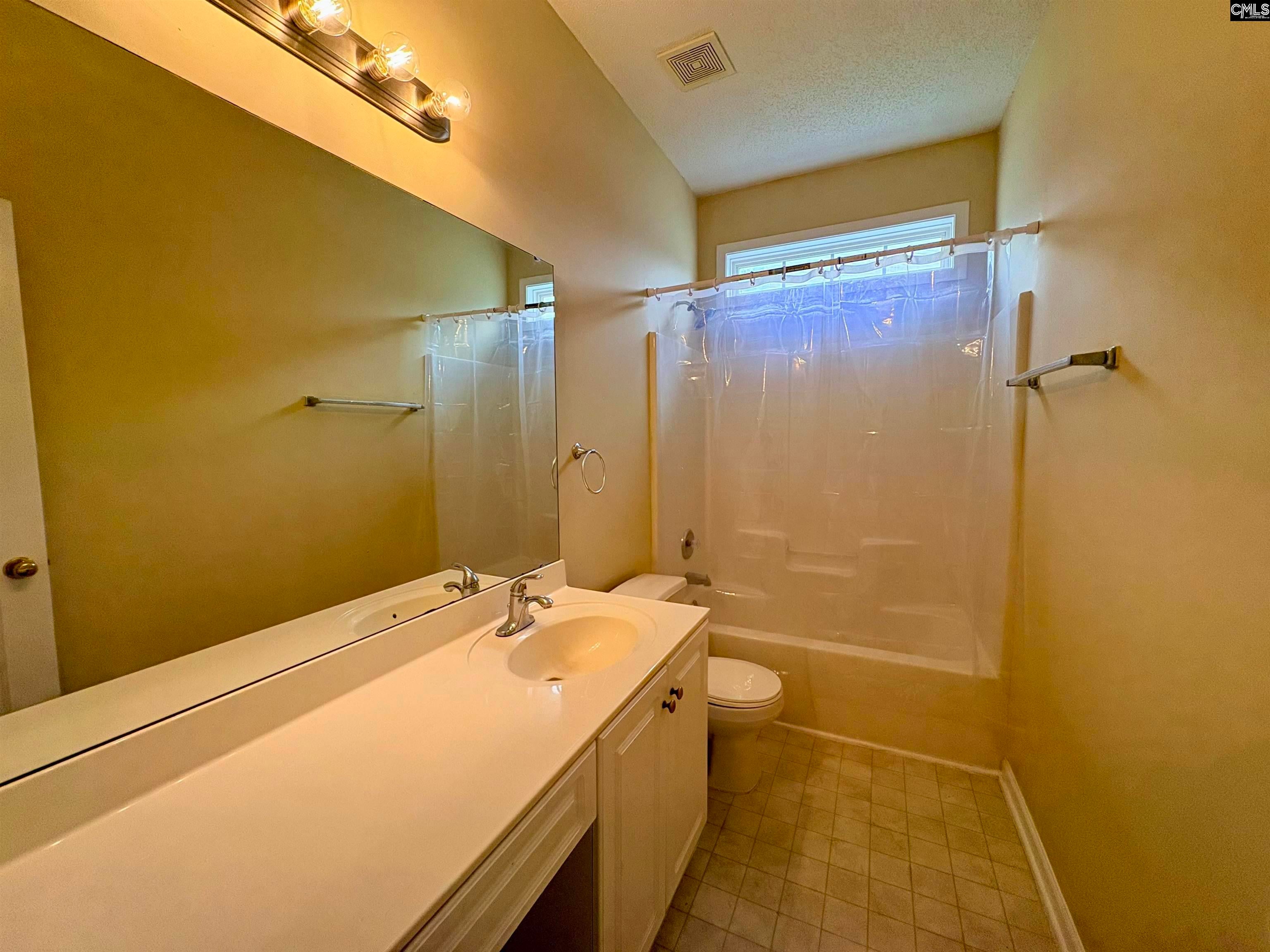204 Founders Ridge Road Columbia, SC 29229 - Photo 9 of 41 Gallery Image 9
