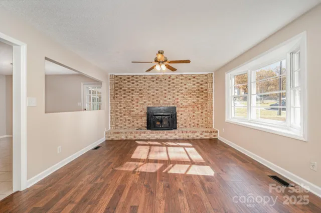 $267,500 | 128 Oakley Drive, Gastonia, NC 28052