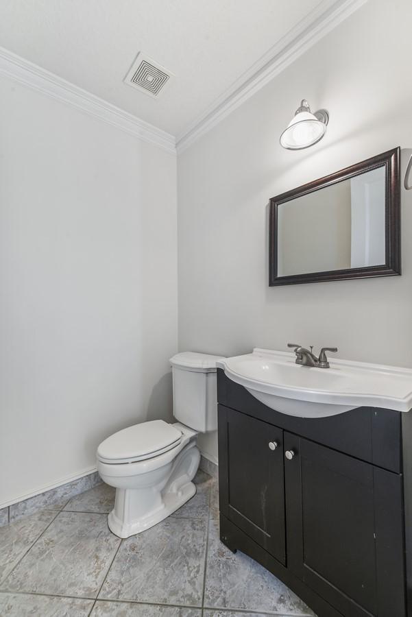 13000 Barwick Road Boynton Beach, FL 33436 - Photo 31 of 58 Powder Room