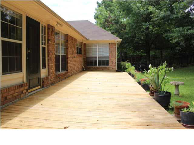 9 Ridgeway Place Clinton, MS 39056 - Photo 25 of 30 Deck