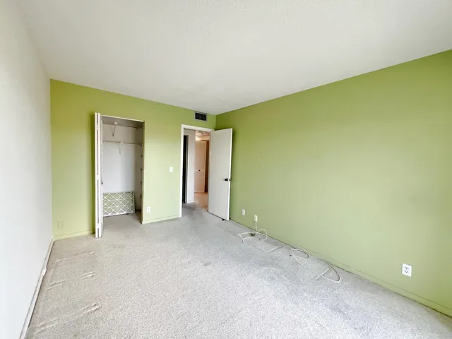 $84,900 | 4040 Lincoln C, Unit 4040, Boca Raton, FL 33434