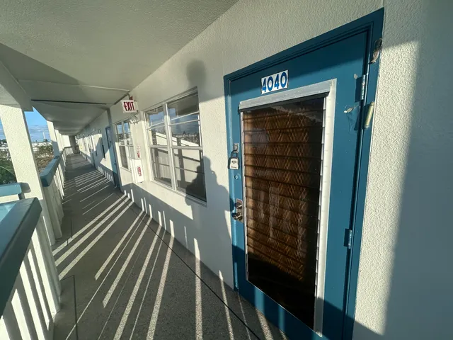 $84,900 | 4040 Lincoln C, Unit 4040, Boca Raton, FL 33434