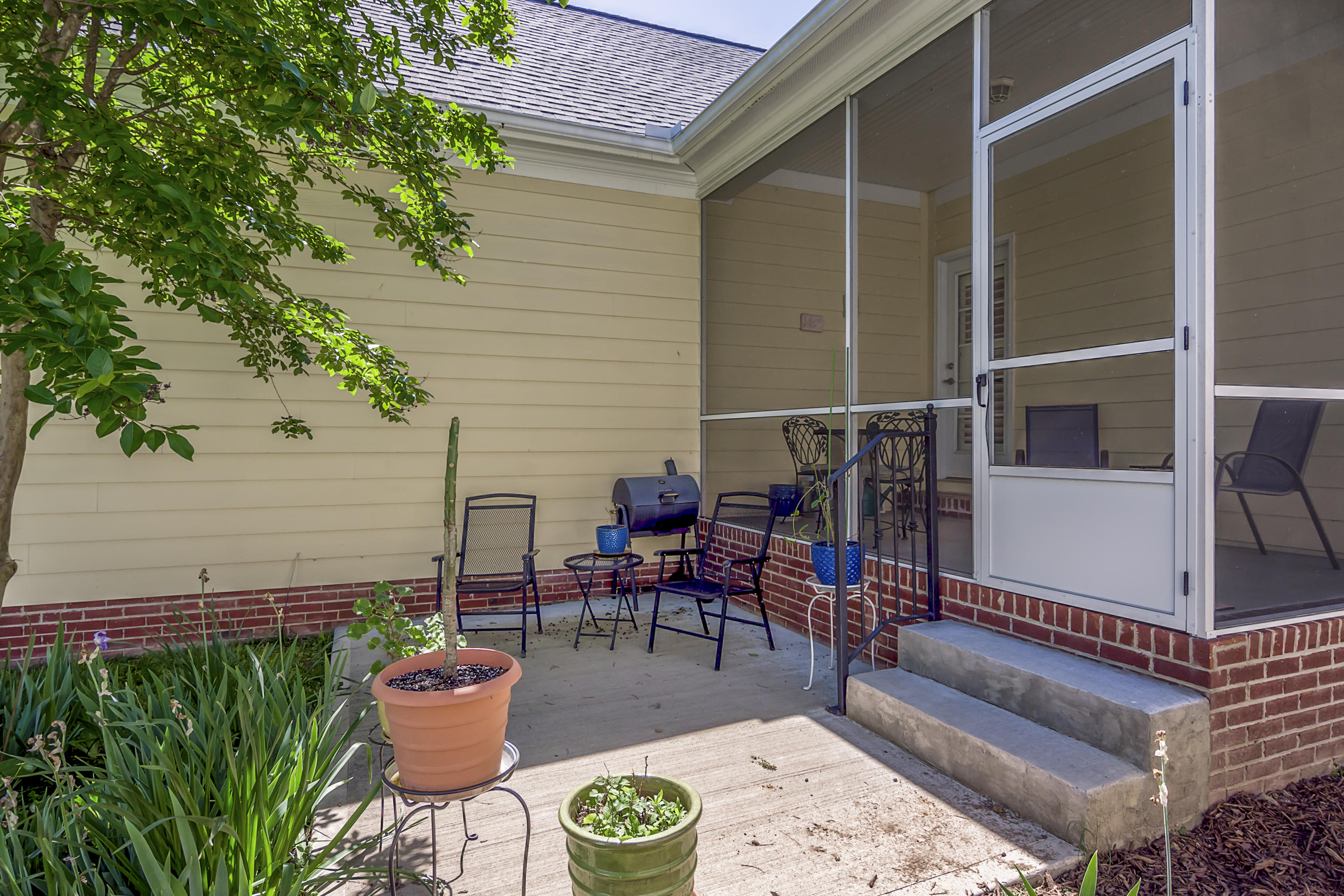 115 Liberty Court Oak Ridge, TN 37830 - Photo 17 of 20 Patio